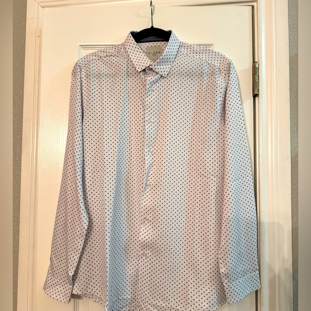 NWOT Mens Button down- C Lab NYC